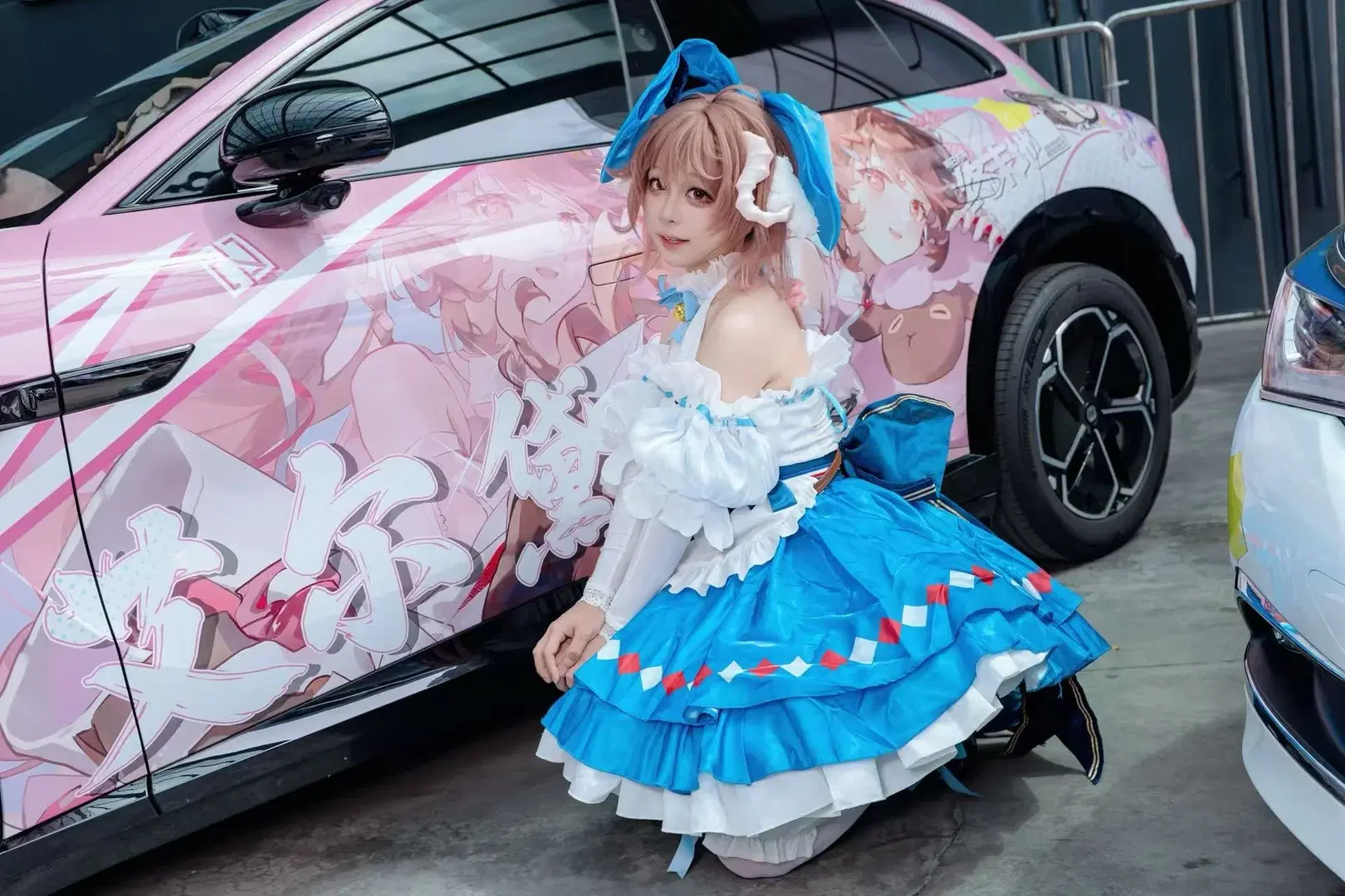 [Eyjafjalla Cosplay] Arknights Little Sheep and Itasha Anime Float Parade by Kirito君 - Image 2
