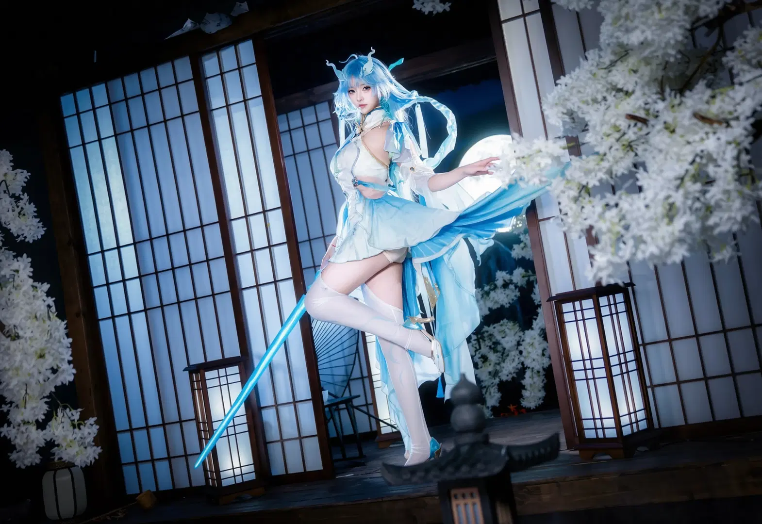 [Qingxiao cosplay] Wuthering Waves Xianxia Aesthetic: Poised with Sword, Aloof Charm Maxed Out by Kirito君 - Image 8