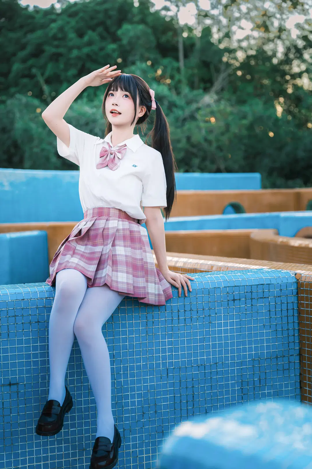 遊樂園裡的JK制服雙馬尾元氣少女 - Vera露露儿__ - 第13張
