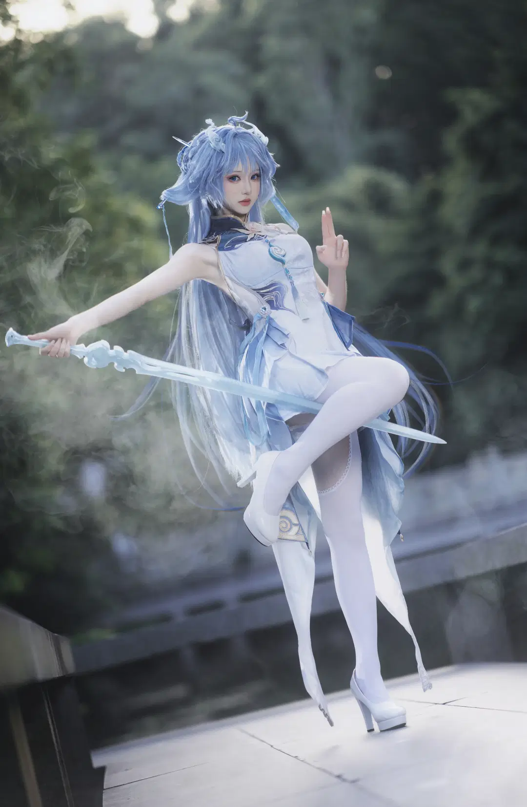 Wuthering Waves, Anime-style photography, White stockings, Traditional Chinese style cosplay, Qingxiao cosplay