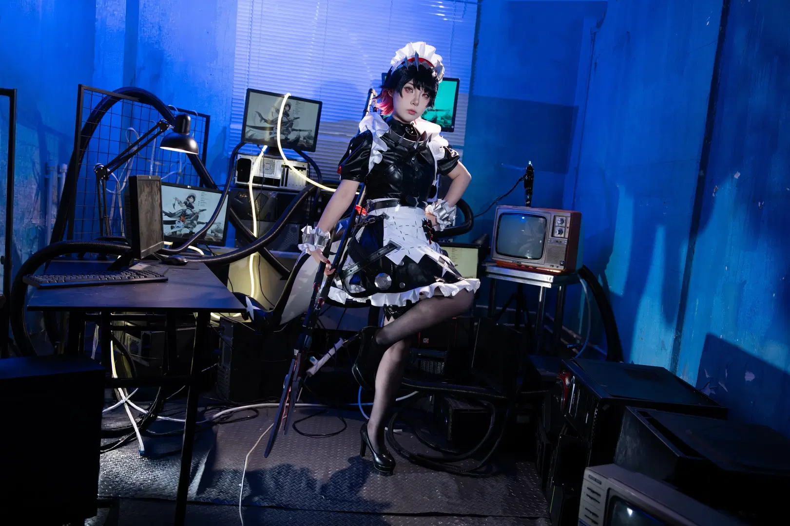 [Ellen Joe cosplay] The cold and glamorous Shark girl in a retro-tech studio by 拾月影棚 - Image 6