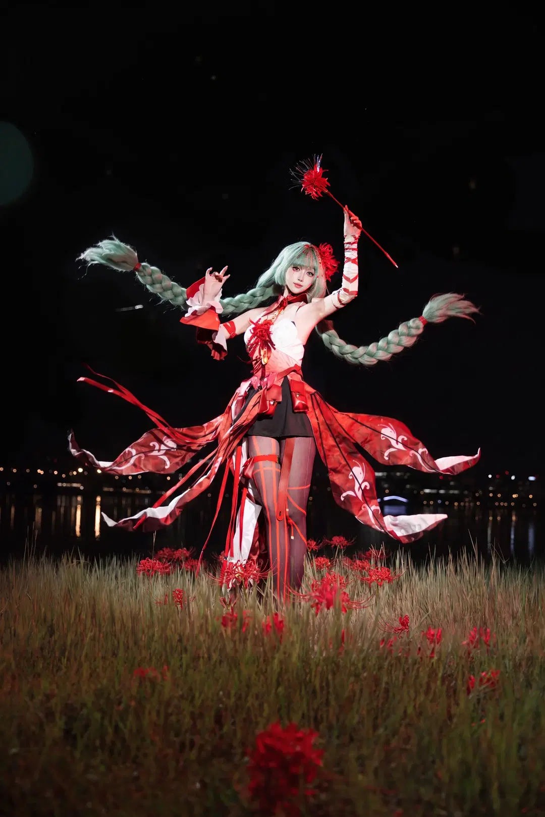 【弗洛洛cos】鸣潮弗洛洛的暗夜与白日之舞 - 桃田心Nya - 第2张