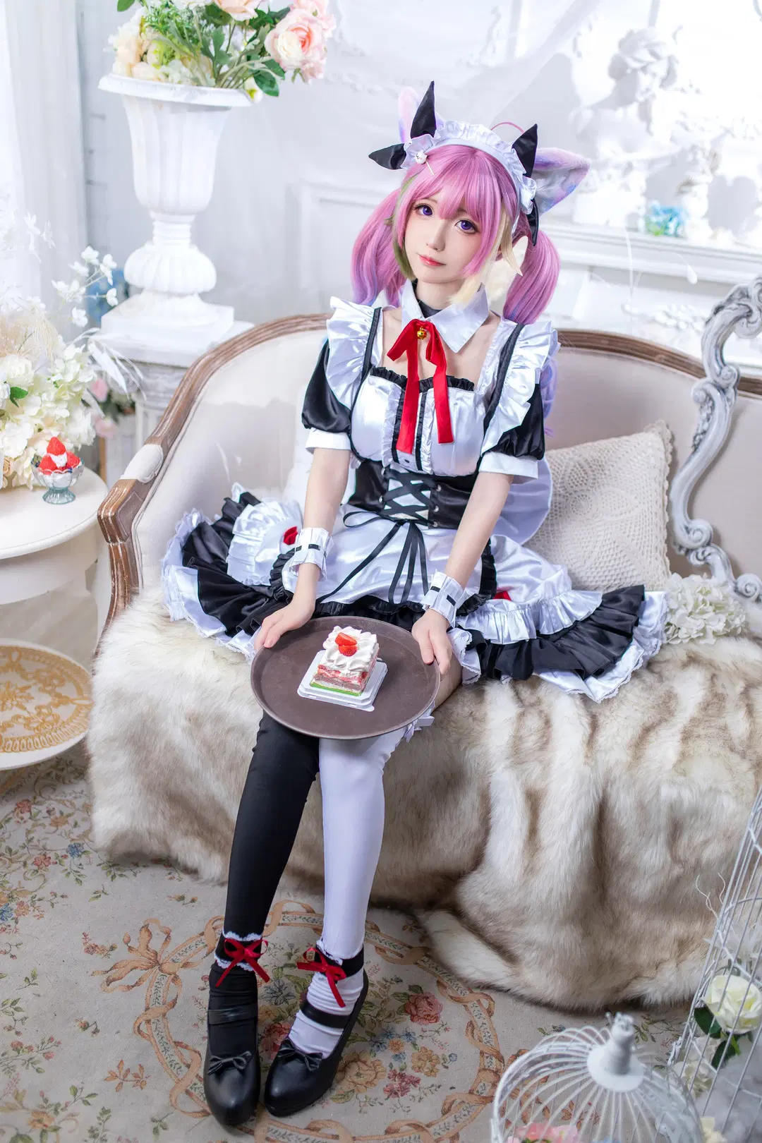 バースデーフォトでこの黒白のメイド服を着たよ、ツインテールに猫耳が最高にマッチしてる - 花見团子喵 - 3枚目