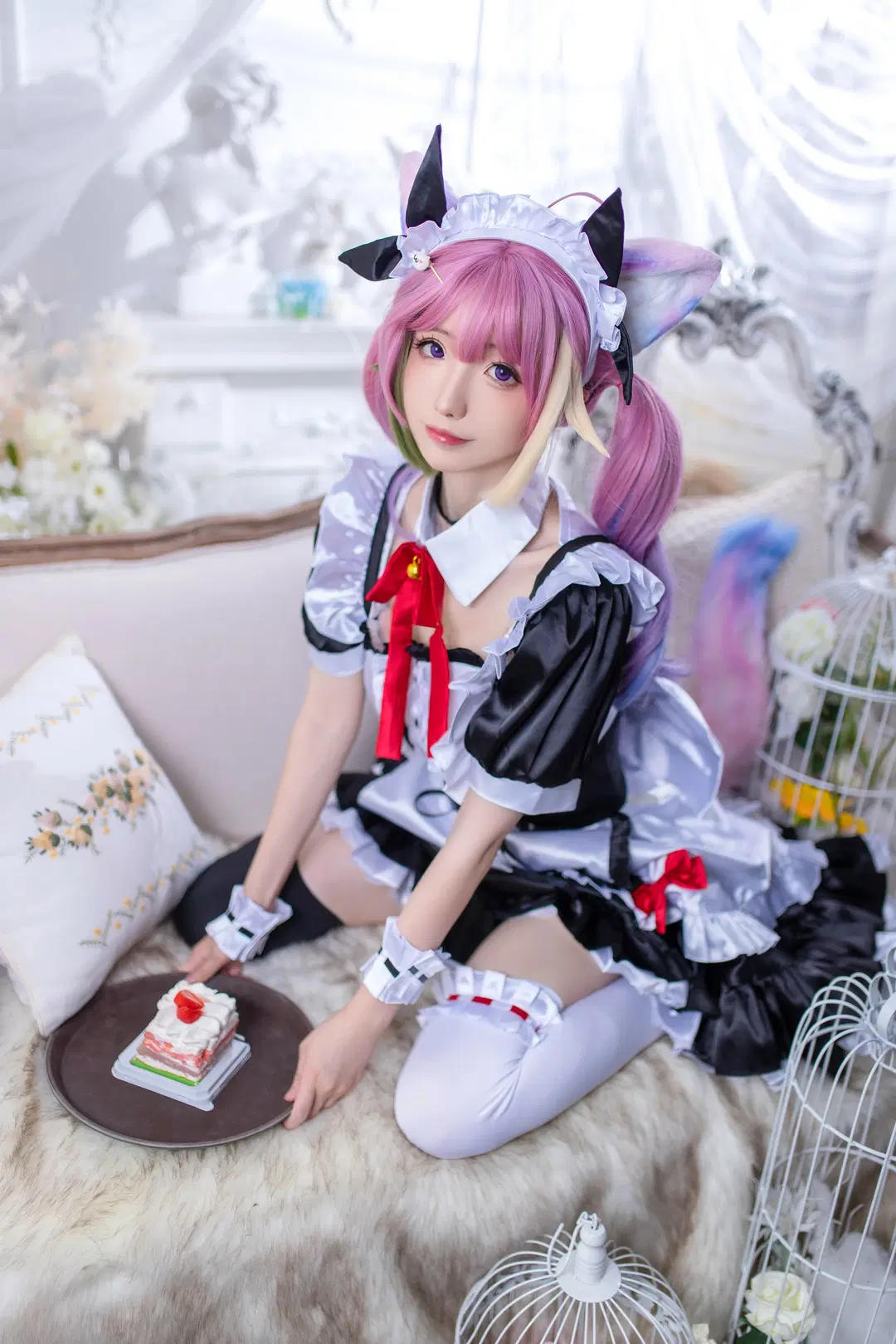 バースデーフォトでこの黒白のメイド服を着たよ、ツインテールに猫耳が最高にマッチしてる - 花見团子喵 - 4枚目