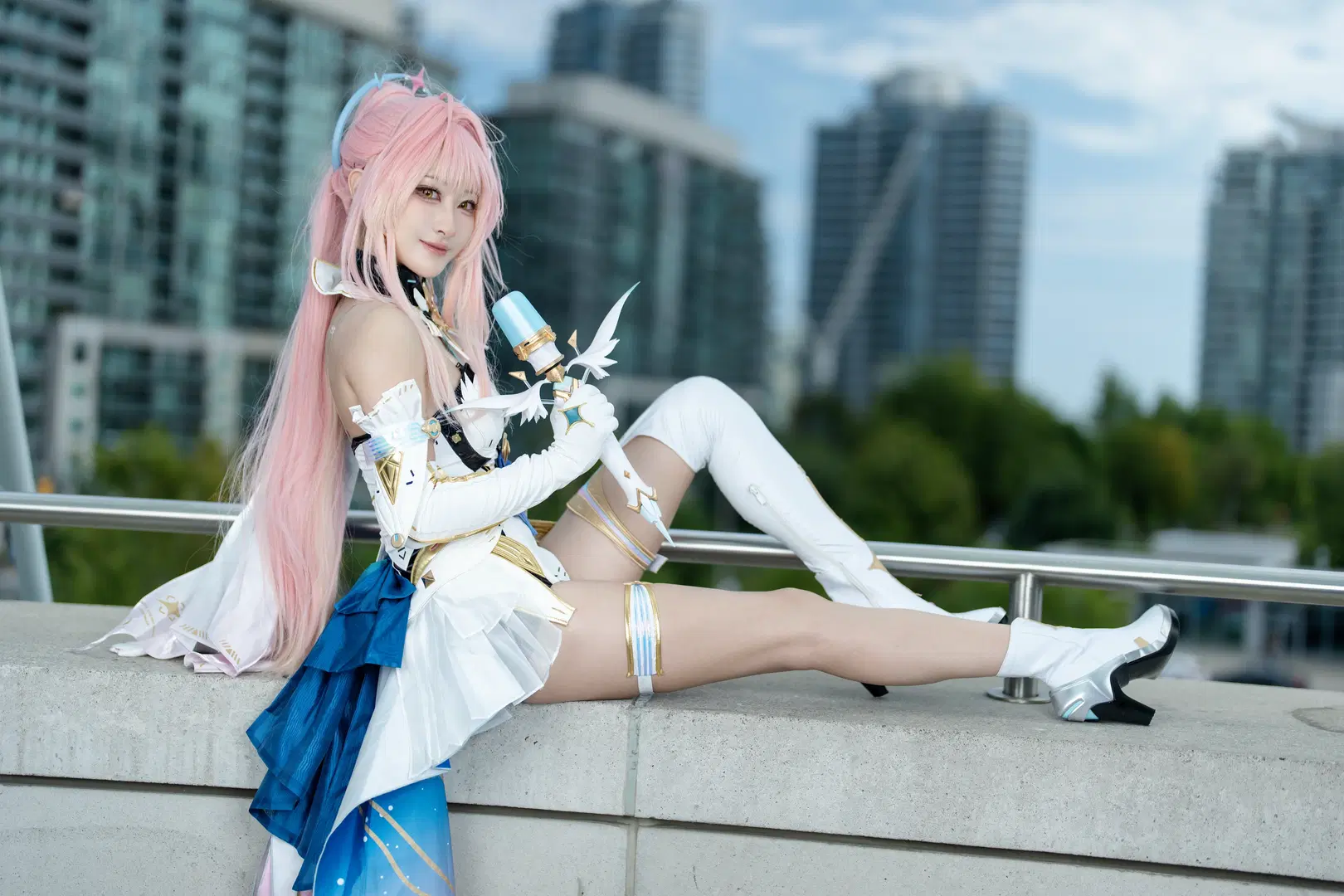 爱弥斯cos, 二次元生活存档, 多伦多漫展, fanexpo, 美腿过膝靴