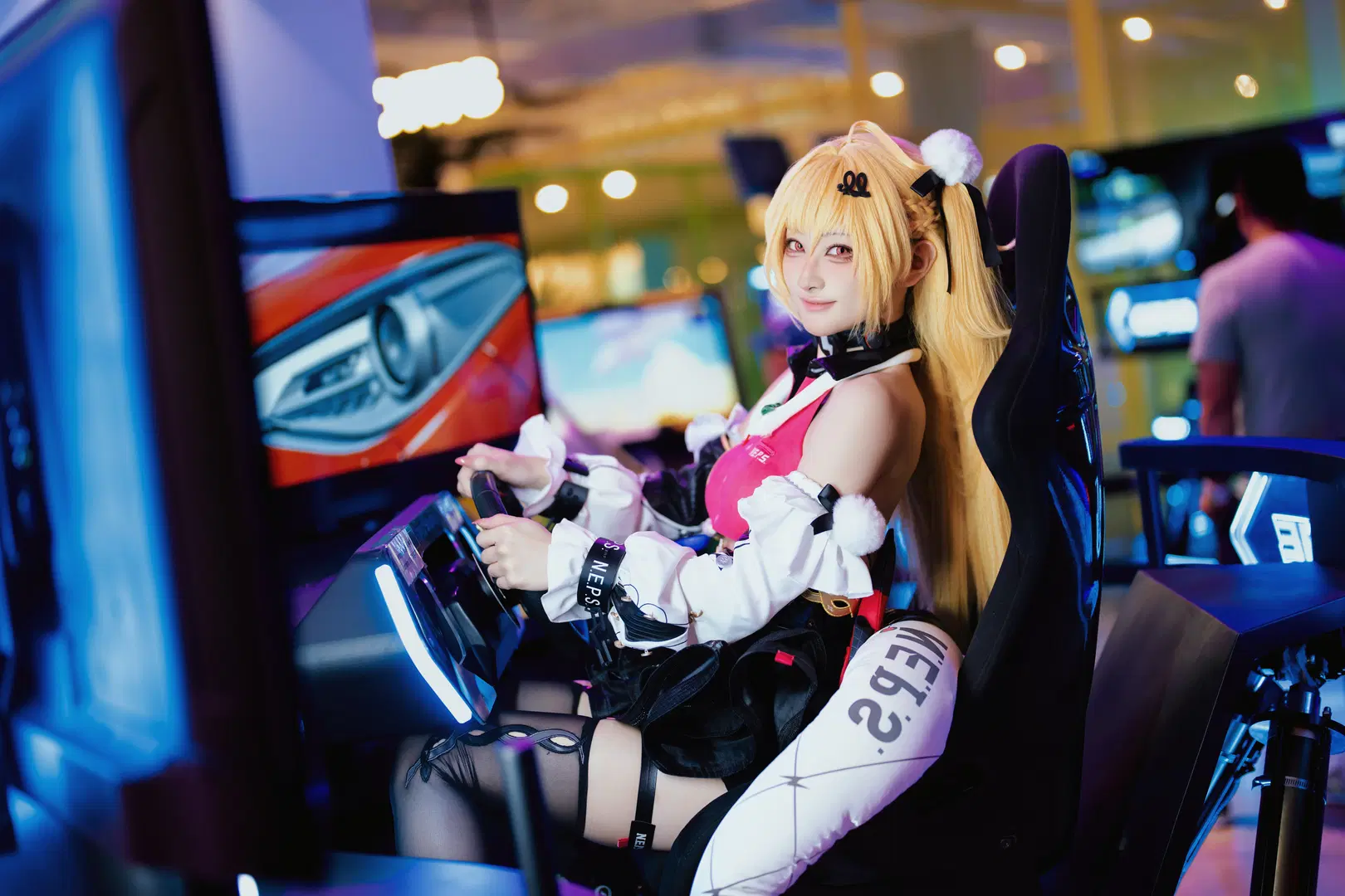 【シーシア コスプレ】『ゼンレスゾーンゼロ』ネオンの光影が織りなすゲーセンの旅 - 绝世坏兔🐇 - 5枚目