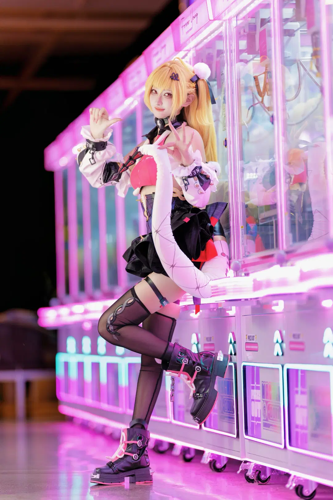 【シーシア コスプレ】『ゼンレスゾーンゼロ』ネオンの光影が織りなすゲーセンの旅 - 绝世坏兔🐇 - 9枚目