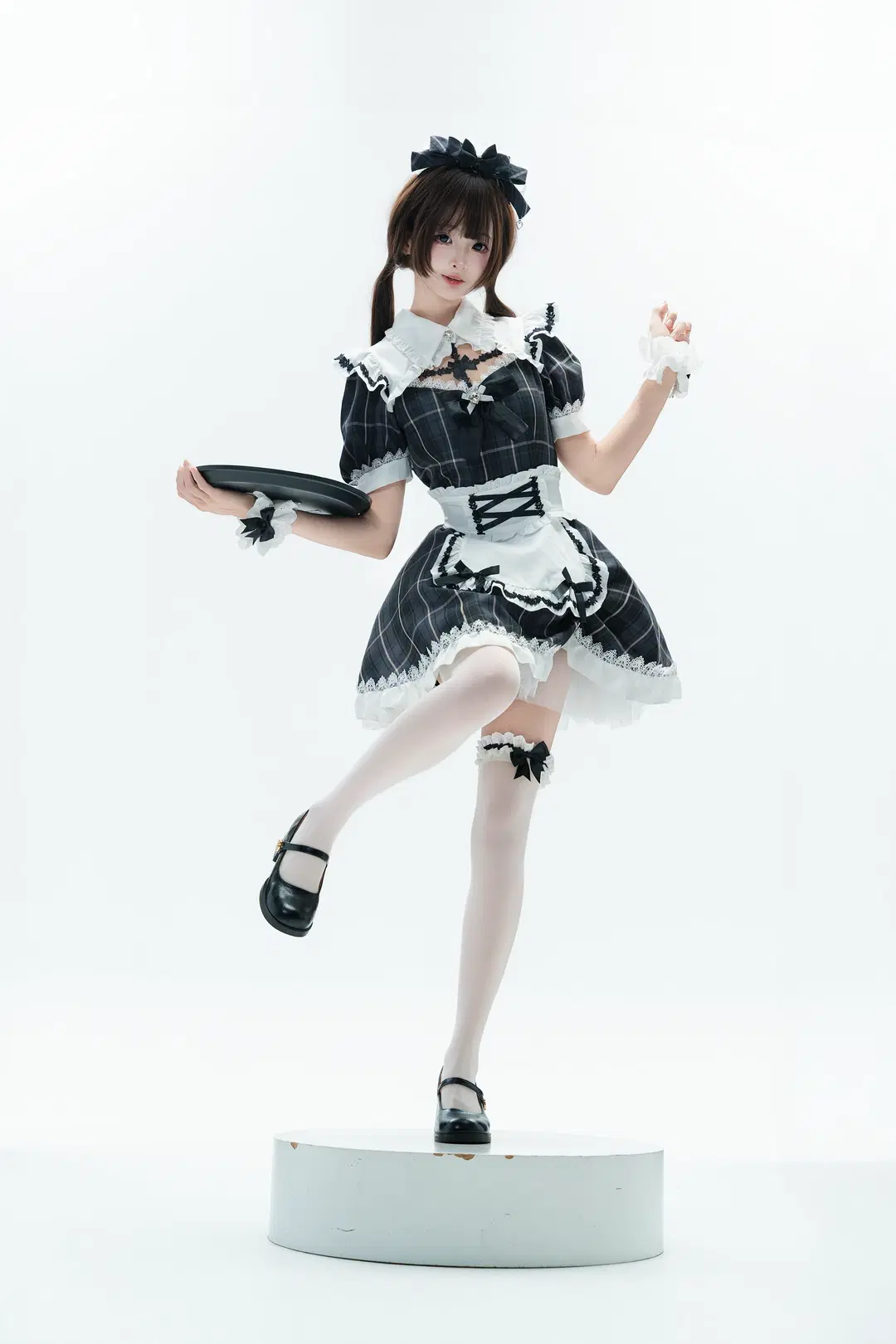 【メイド服】白黒チェック柄メイド服のスタジオ撮影シェア - 小葵大王 - 4枚目