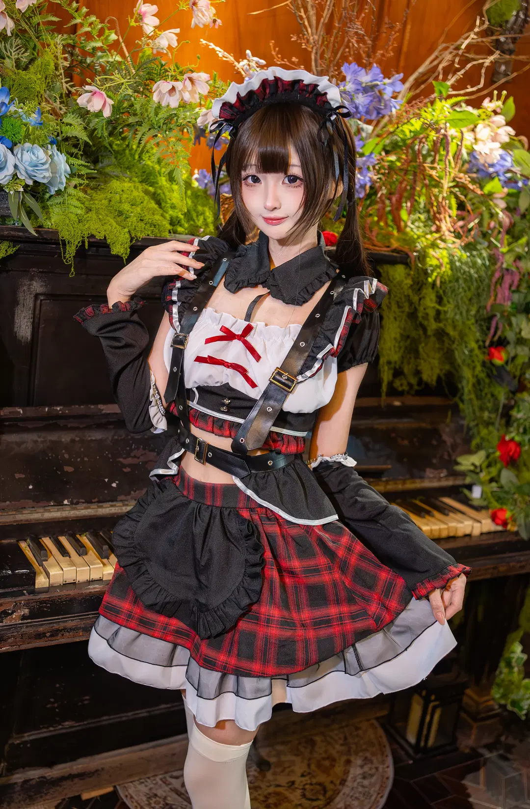 紅黑格紋女僕裝的魔法施法時刻 - 小葵大王 - 第5張