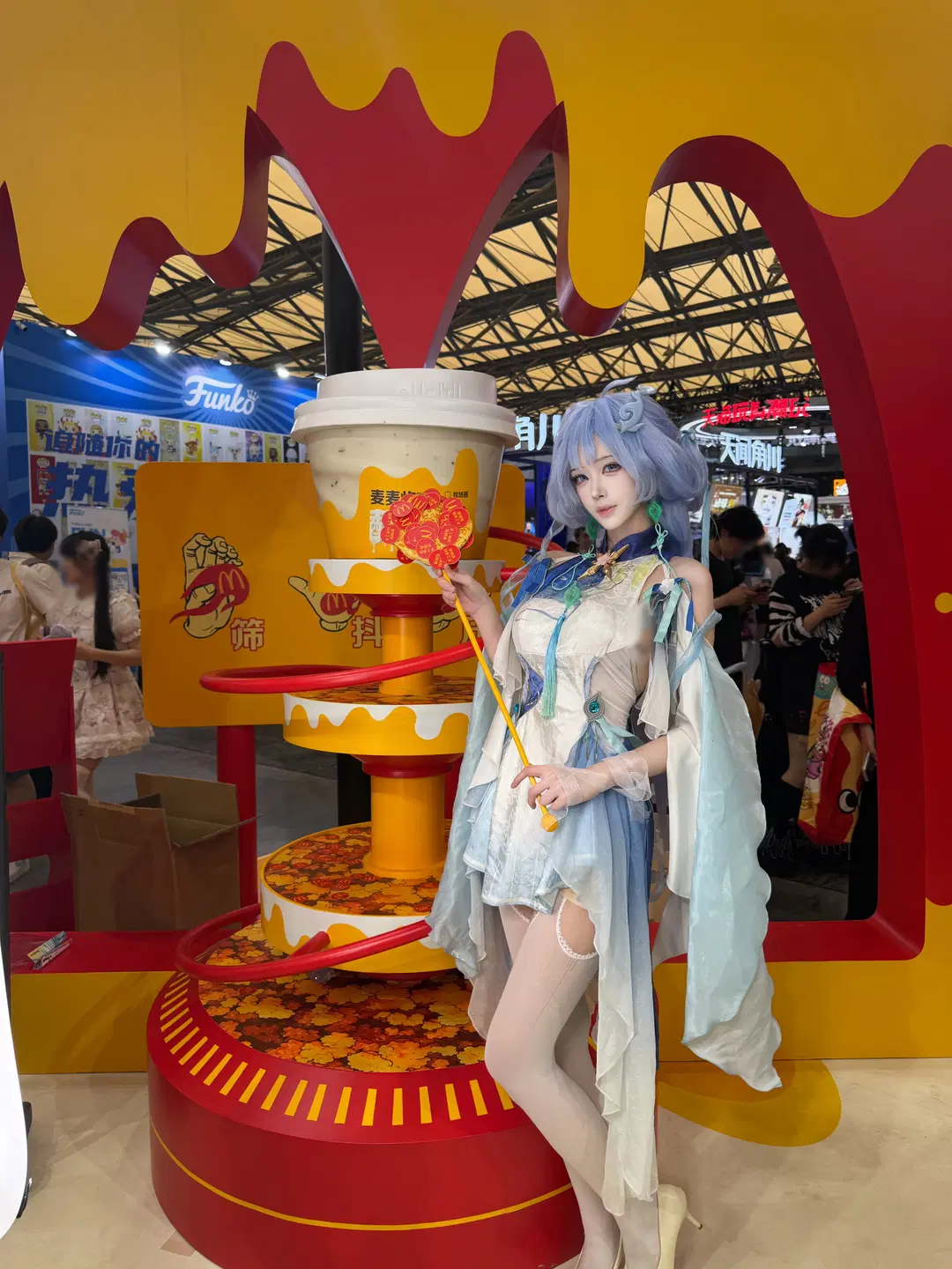 【清宵cos】修仙不如吃炸鸡，麦麦展台快乐打卡