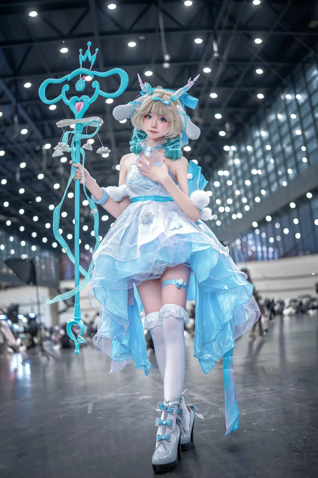 Convention photos, Magical Girl cosplay, White over-the-knee socks, Blue dress, Cinnamoroll gijinka