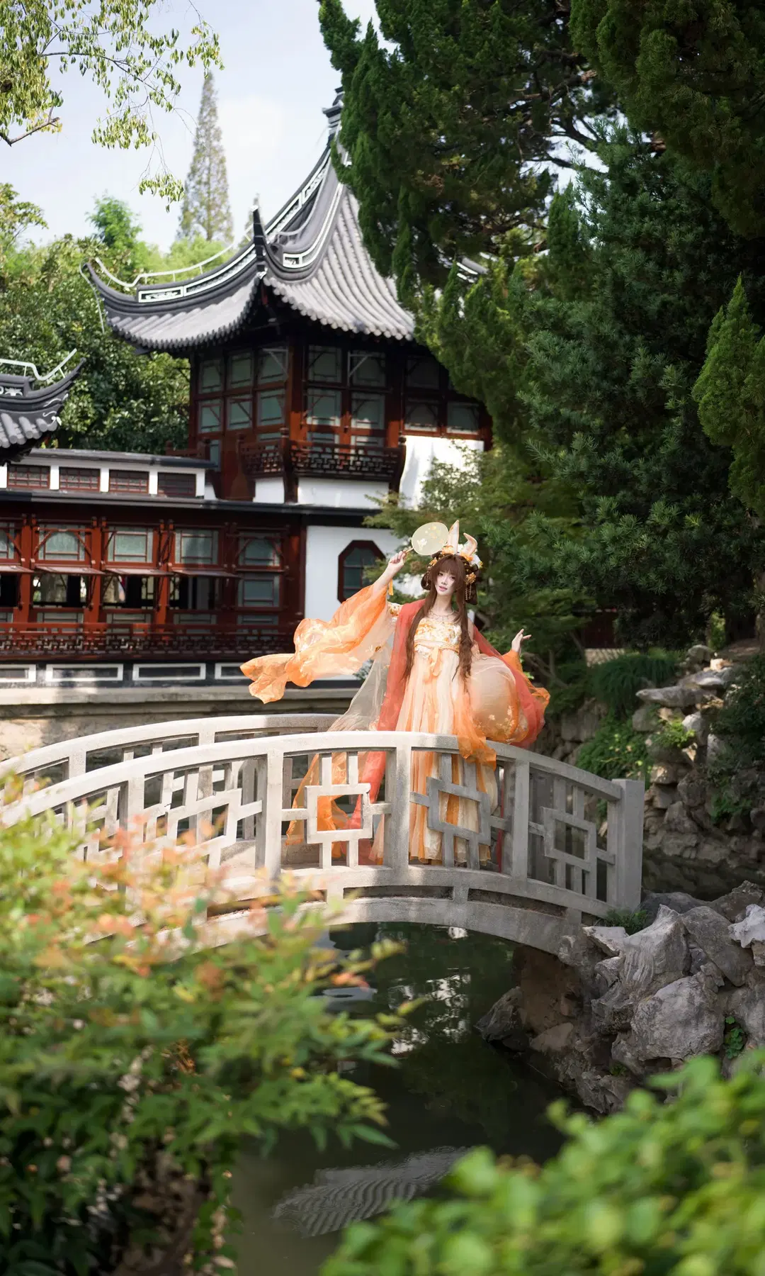 [Jade Rabbit Prefect cosplay] Jiangnan Baijingtu: Mid-Autumn garden stroll at Guilin Park by 七奈Nanako - Image 3