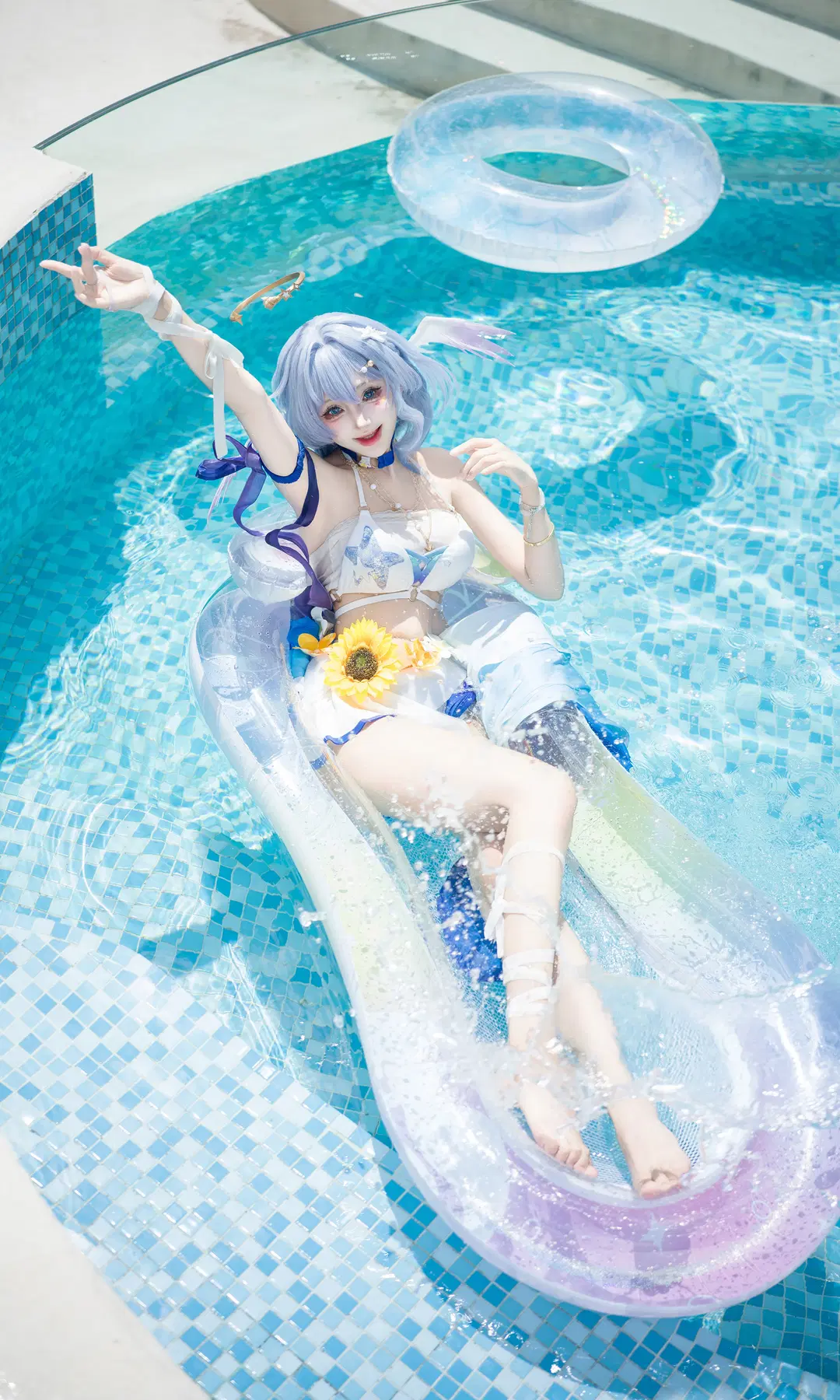 【ロビン コスプレ】夏のプールのそばで夏空の歌の最後の一曲を歌い終えて - 七奈Nanako - 2枚目