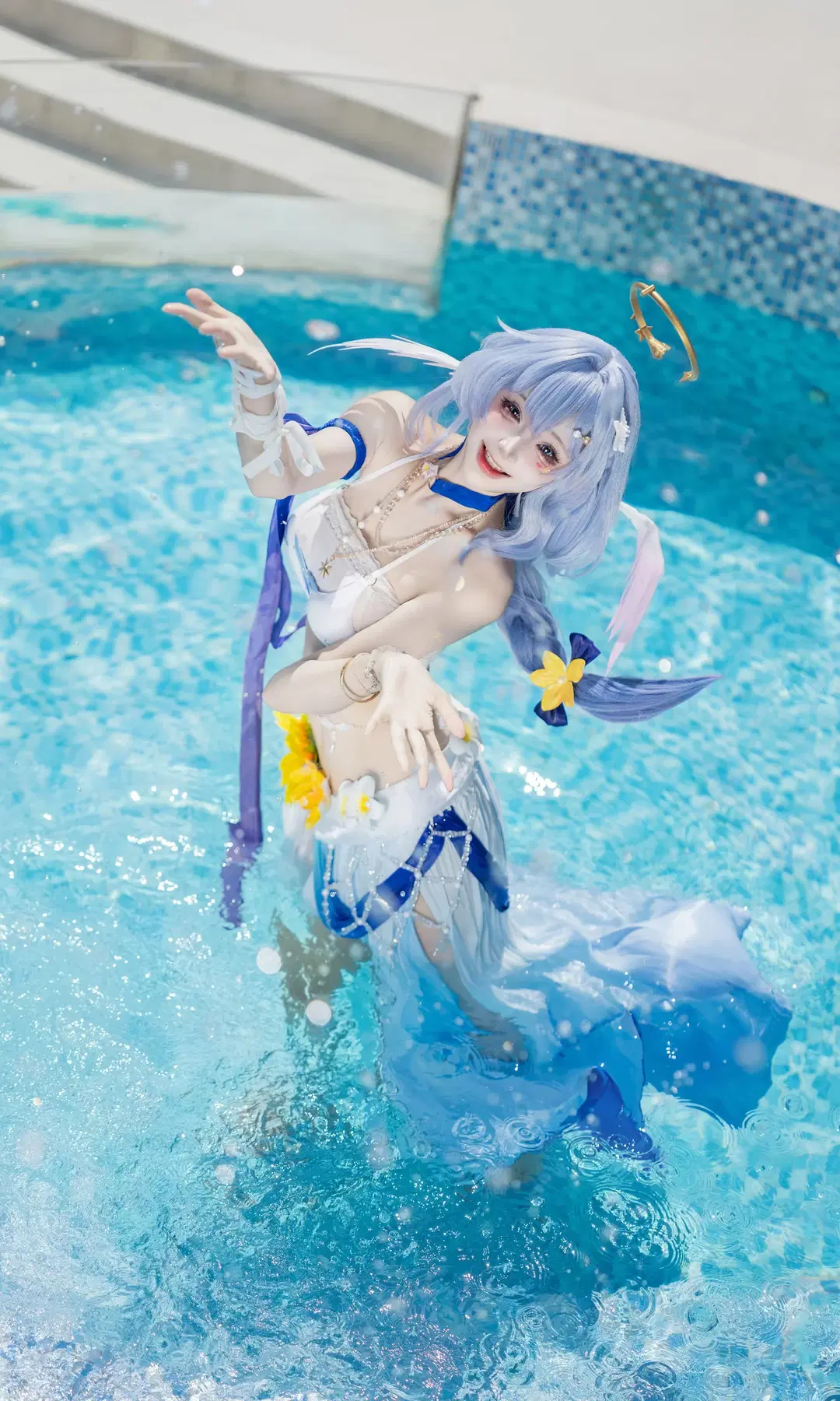 【ロビン コスプレ】夏のプールのそばで夏空の歌の最後の一曲を歌い終えて - 七奈Nanako - 8枚目