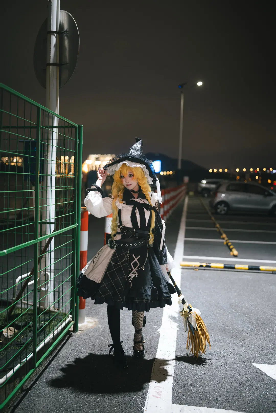 【雾雨魔理沙cos】东方Project魔法使的都市夜行 - 脆脆一点都不好吃 - 第3张
