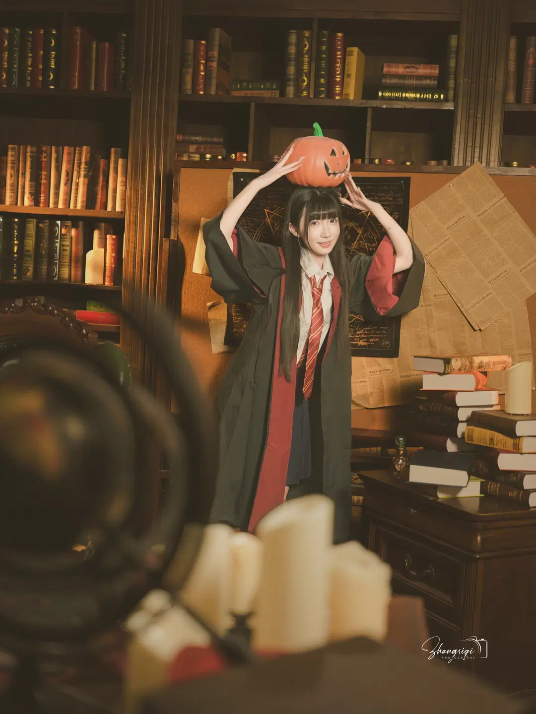 在复古书房拍一组美式魔法学院风证件照 - 坏坏孩子琦 - 第4张