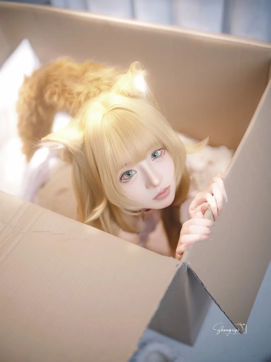 【黃豆粉貓娘cos】紙箱裡抱著魚的白色絲襪貓貓 - 坏坏孩子琦 - 第11張