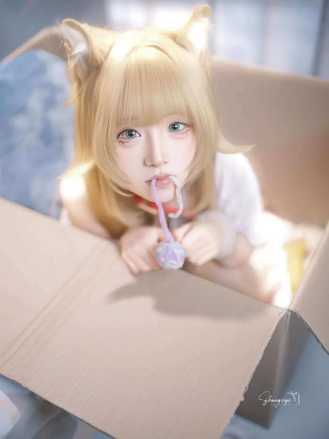 【黃豆粉貓娘cos】紙箱裡抱著魚的白色絲襪貓貓 - 坏坏孩子琦 - 第9張