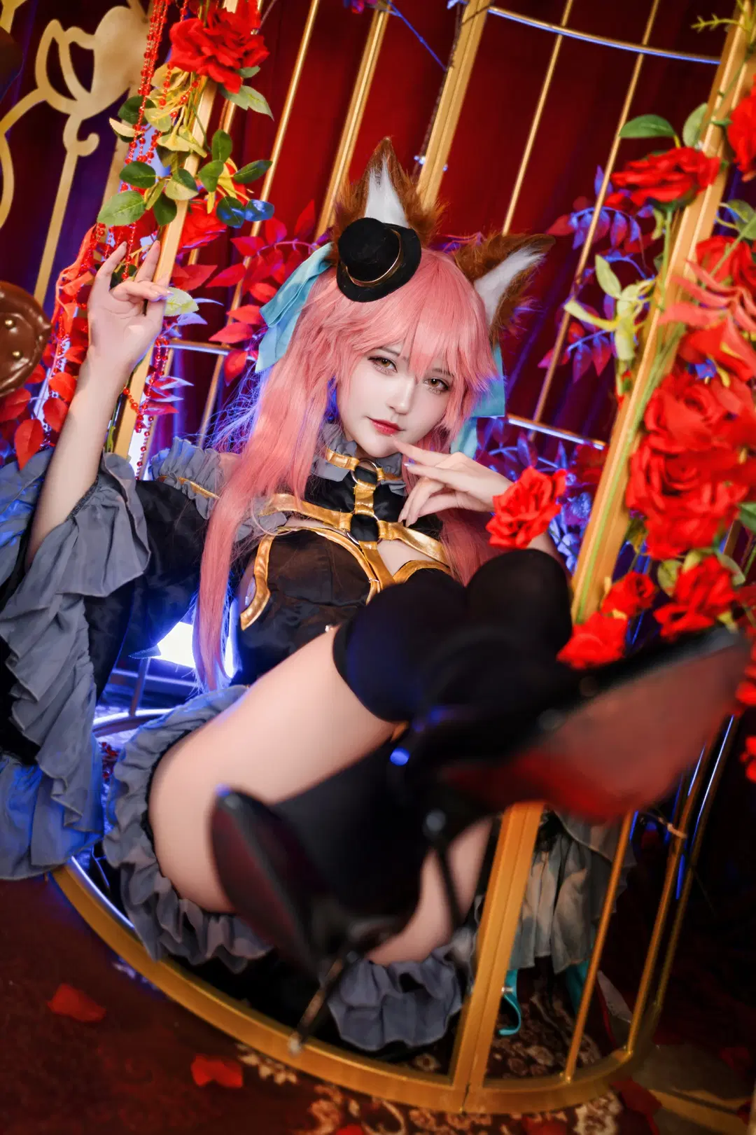 【玉藻前cos】FGO漆黑魔术师，红玫瑰与鸟笼的魔术之夜 - 爱用富士的牛牛 - 第3张