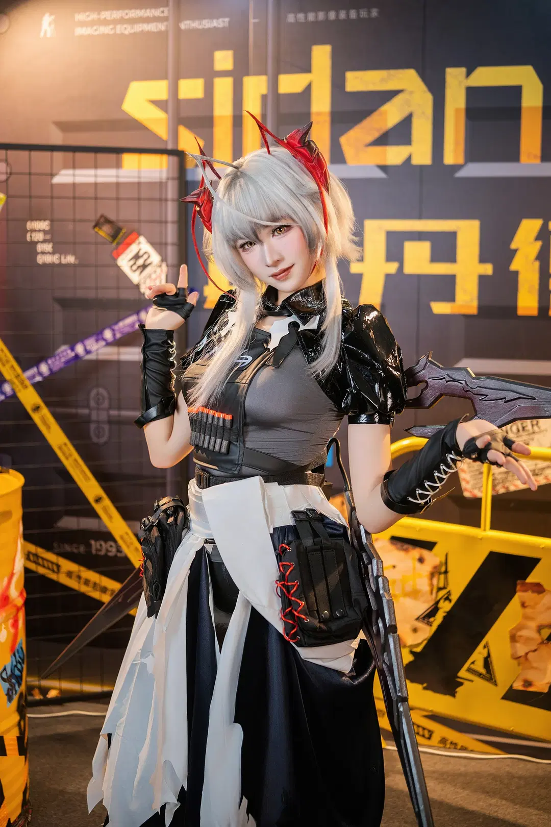[Wishadel cosplay] Tactical Techwear Style in Arknights by 爱用富士的牛牛 - Image 5