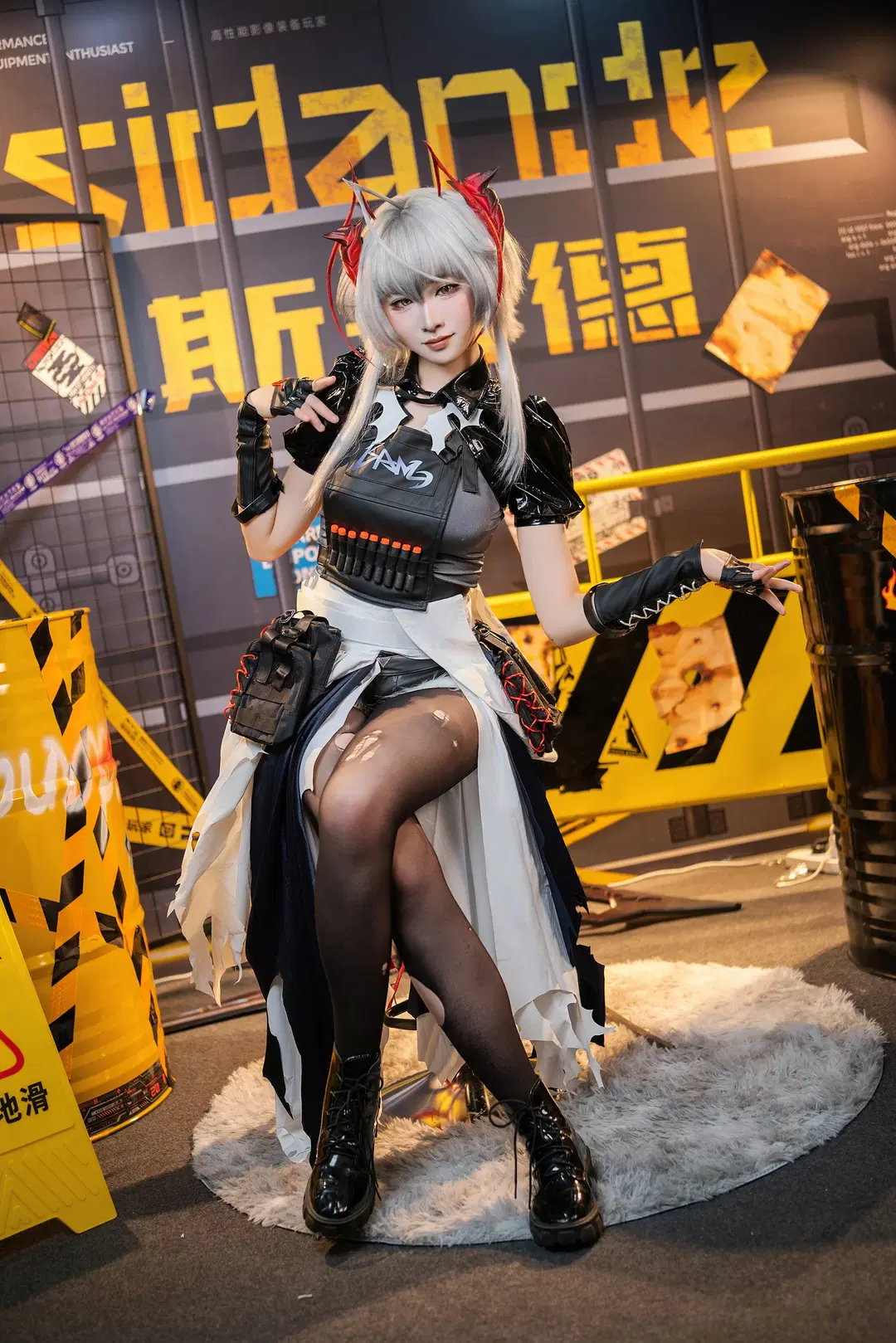 [Wishadel cosplay] Industrial Wasteland Tactical Maiden