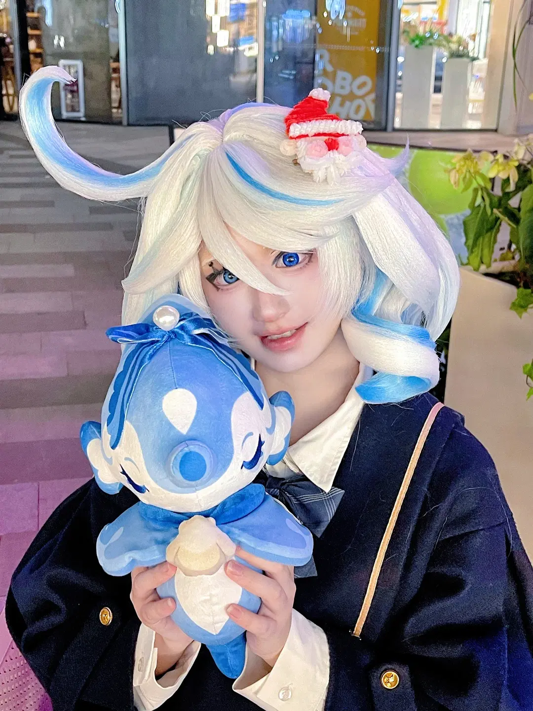 【芙宁娜cos】原神蓝莓小蛋糕的日常出片