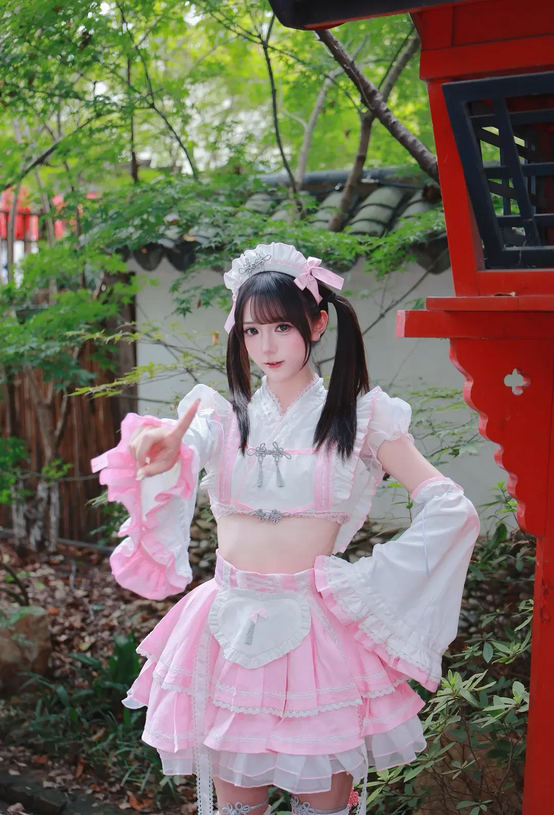 粉白巫女服的庭院外景，偶遇貓咪的可愛瞬間 - Ning - 第3張
