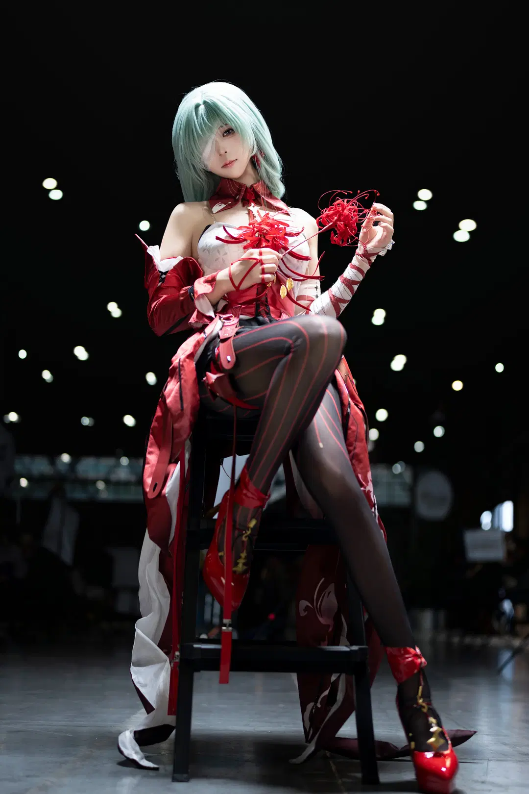 【弗洛洛cos】鸣潮漫展返图，红黑交织的舞台感 - Crym - 第2张