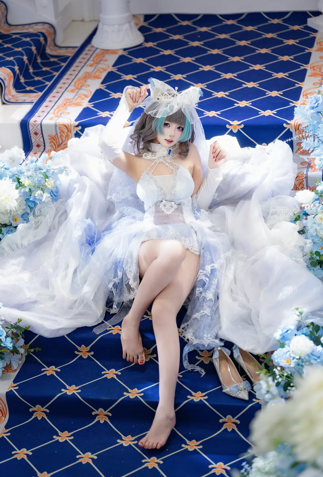 [Cheshire Cosplay] This Azur Lane Bridal Gown Is Truly Gorgeous by 忧郁的芒果酱 - Image 3