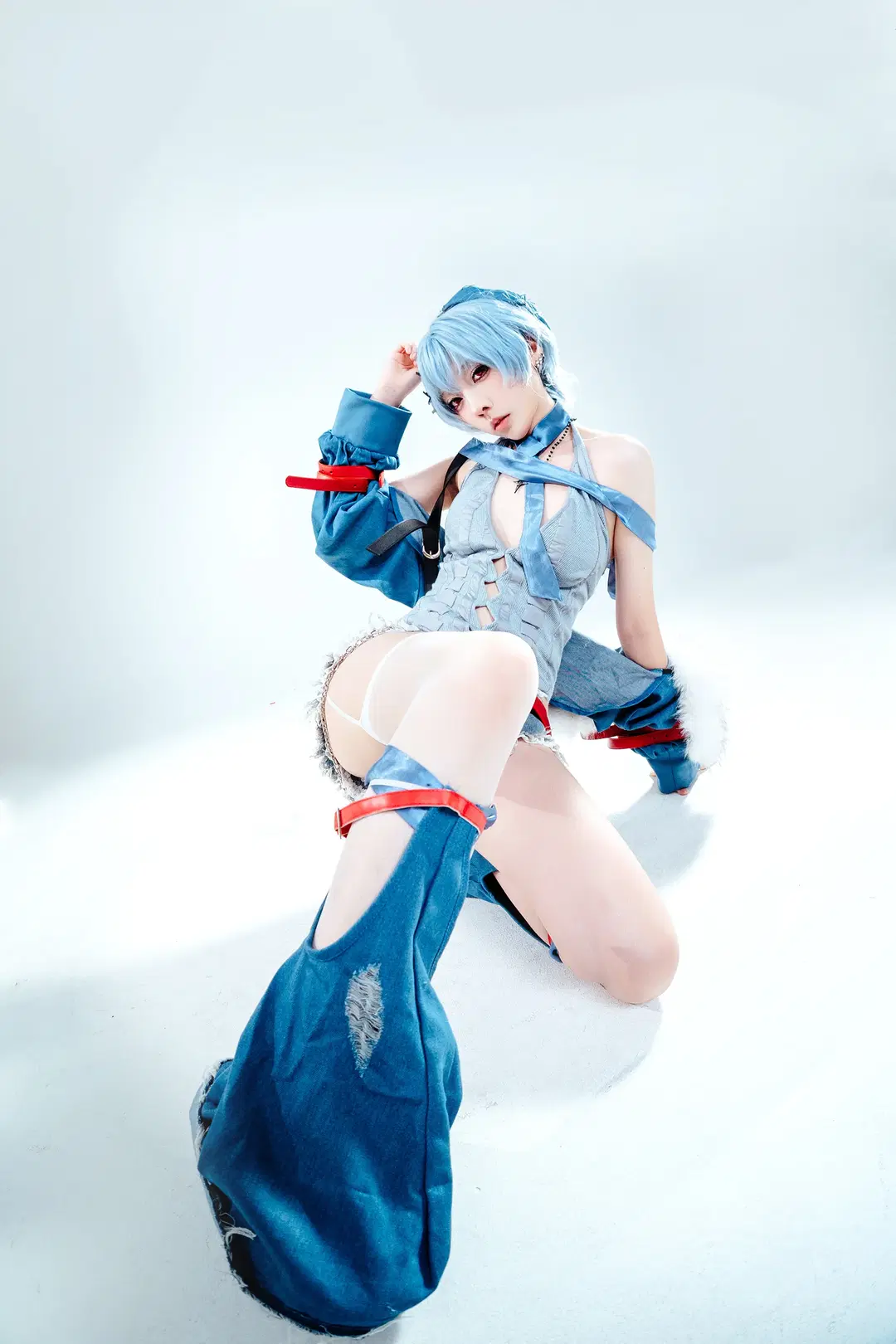 [Rei Ayanami cosplay] Neon Genesis Evangelion's Wasteland Street Style