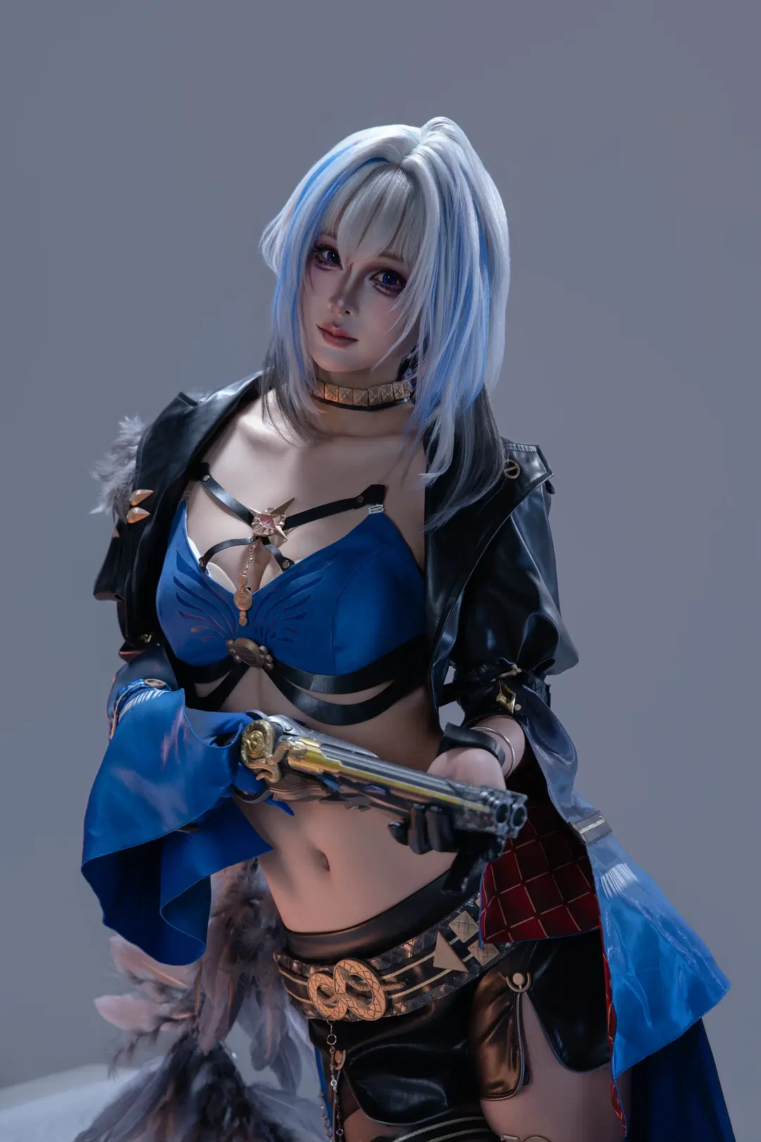 【嘉貝莉娜cos】鳴潮裡的皮衣女槍手 - KomikadoYUC - 第2張