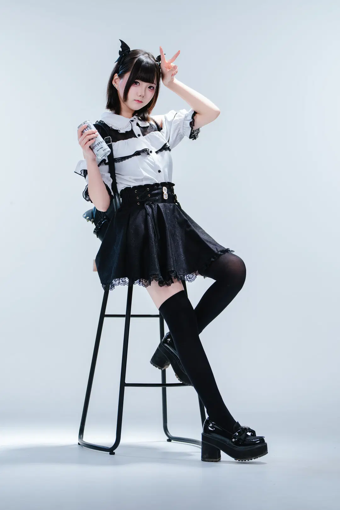 Japanese-Style Lace Outfit & Ryousankata Outfit: White Studio Photoshoot Log by 小红帽 - Image 6