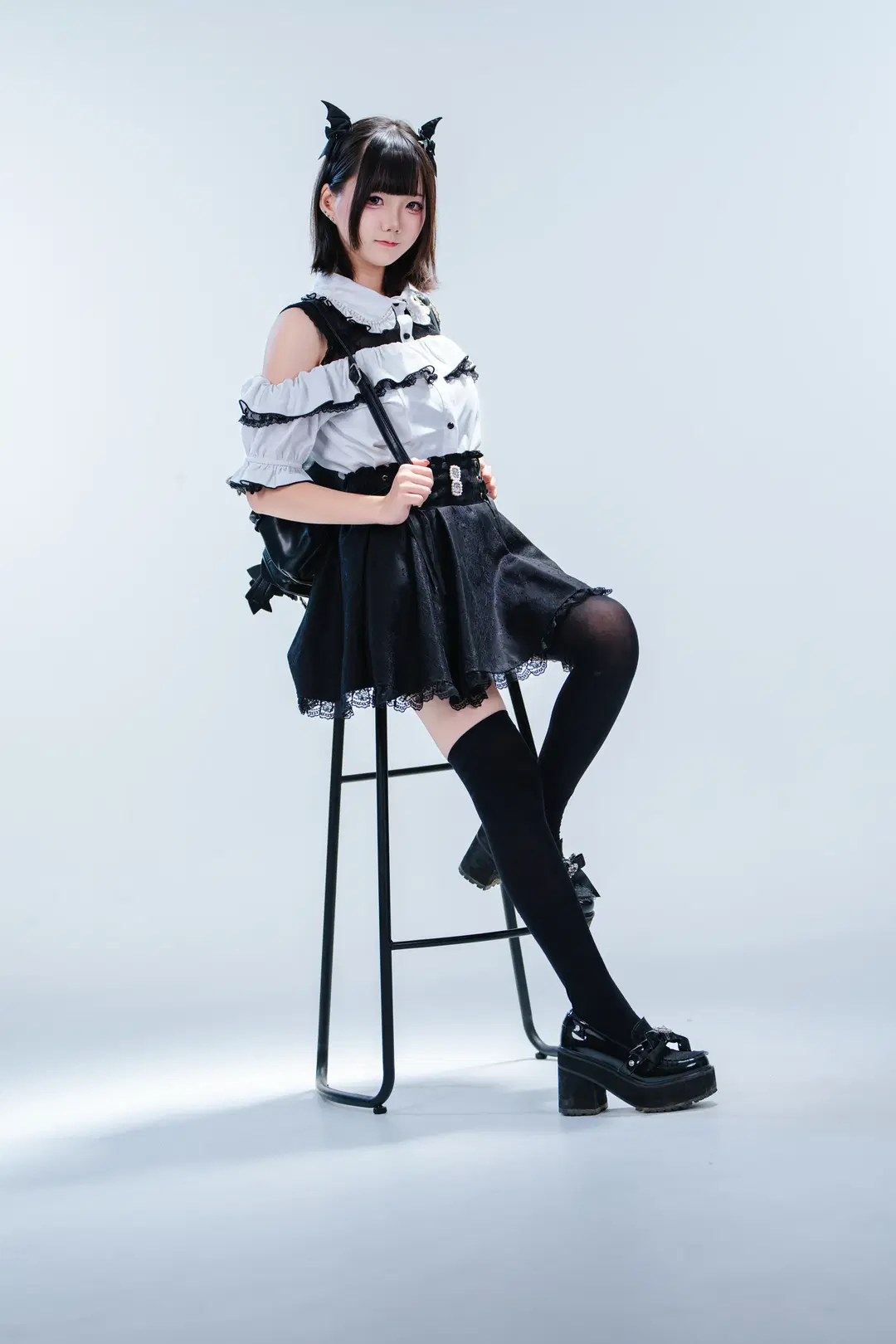 棚拍写真, 过膝丝袜, 量产型, 蕾服穿搭, 蕾系风