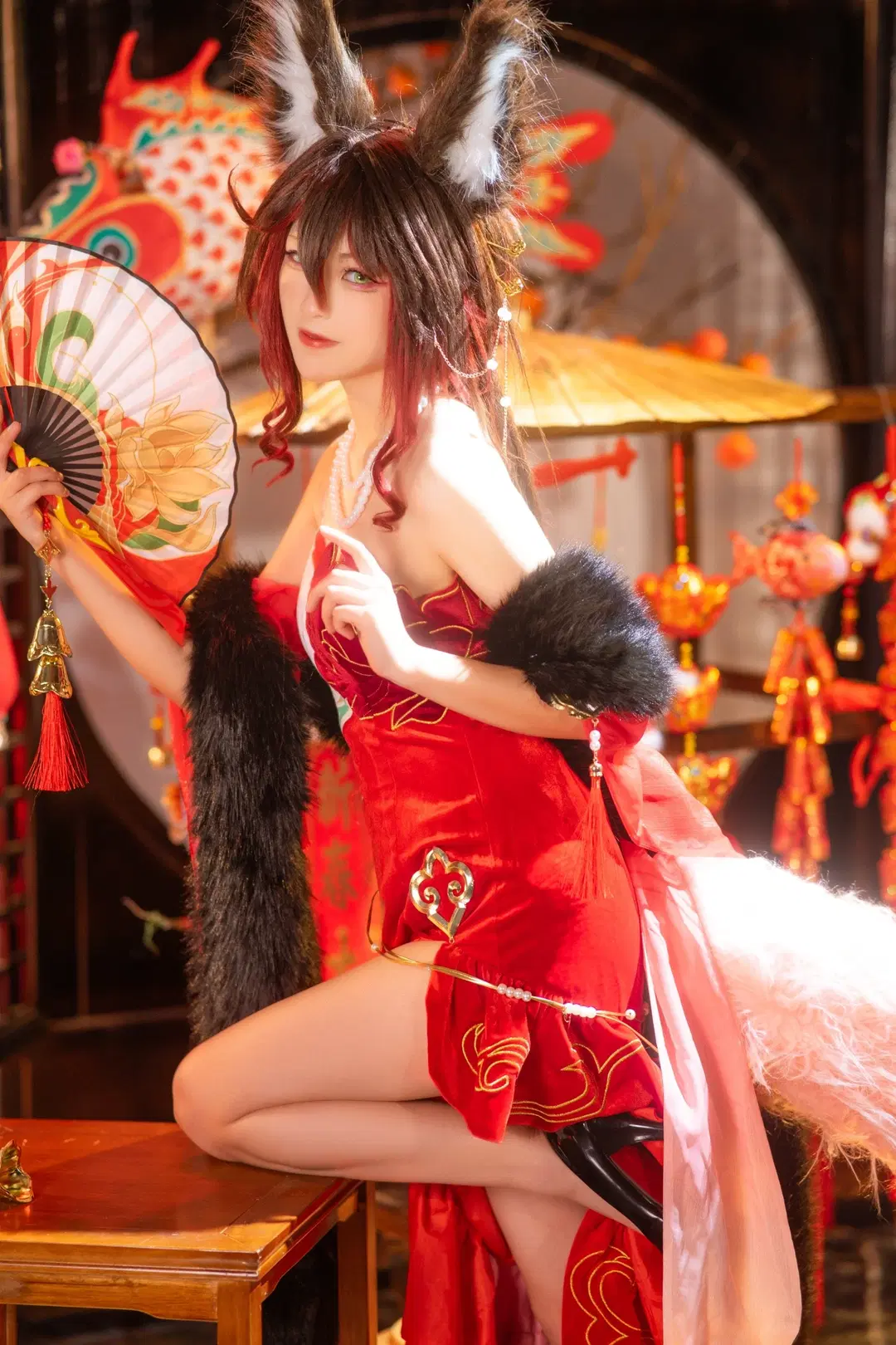 [Tingyun cosplay] A Flawless Clash of Red-and-White Oriental Charm, Fox Ears, and Fluffy Tails by 蛇生伊夕 - Image 9