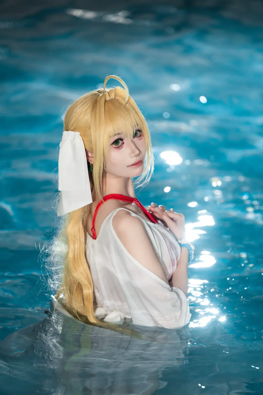Anime cosplay, Fate/Grand Order, Nero Cosplay, Underwater photography, Pool cosplay