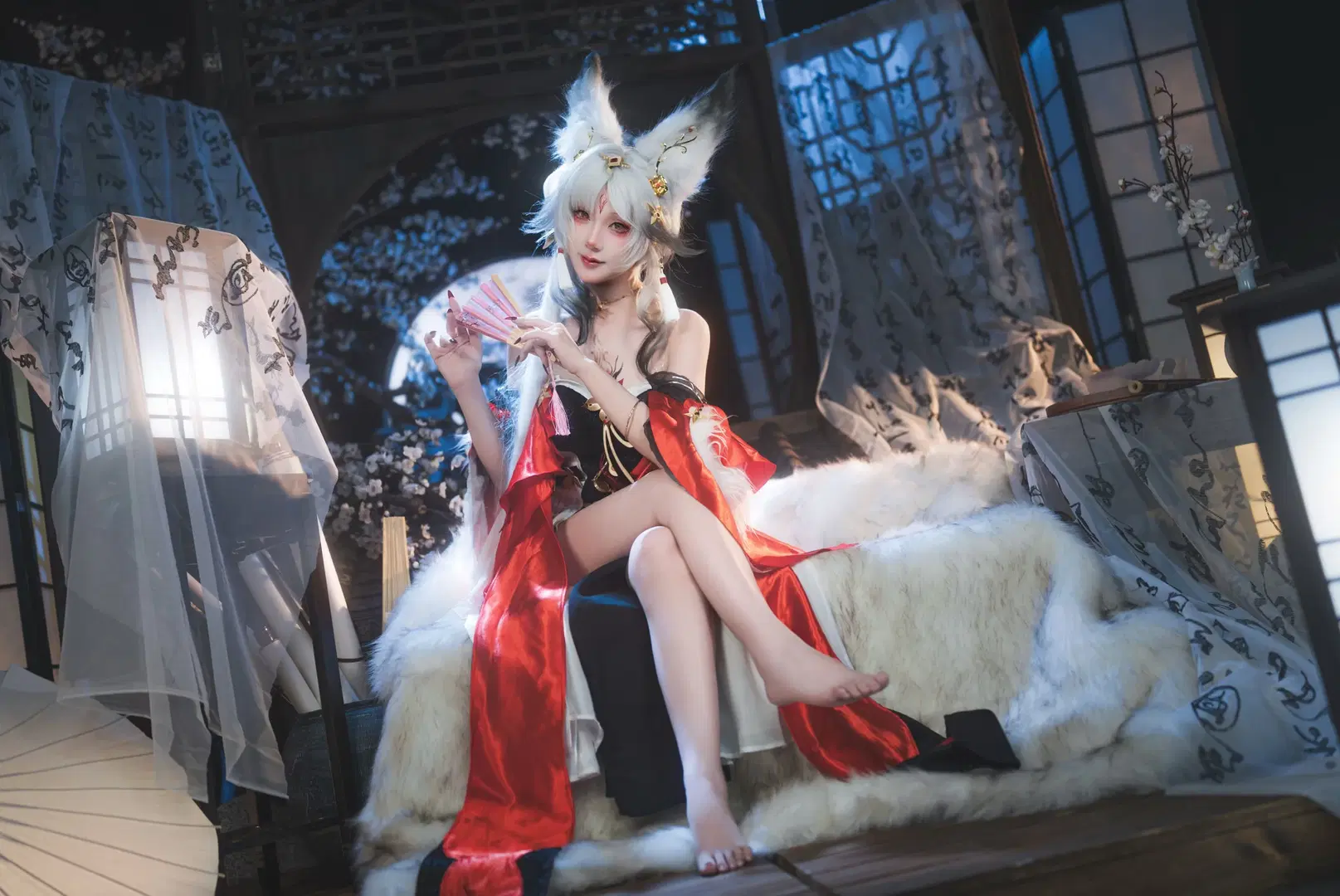 【心月狐cos】鳴潮心月狐，月下紅妝與狐耳白髮的碰撞 - 是夙卿呀 - 第13張