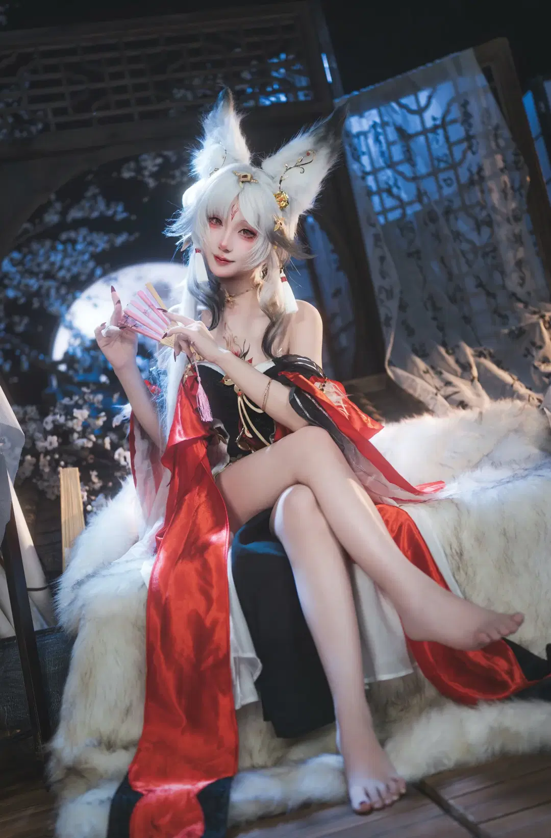 【心月狐cos】鳴潮心月狐，月下紅妝與狐耳白髮的碰撞 - 是夙卿呀 - 第14張