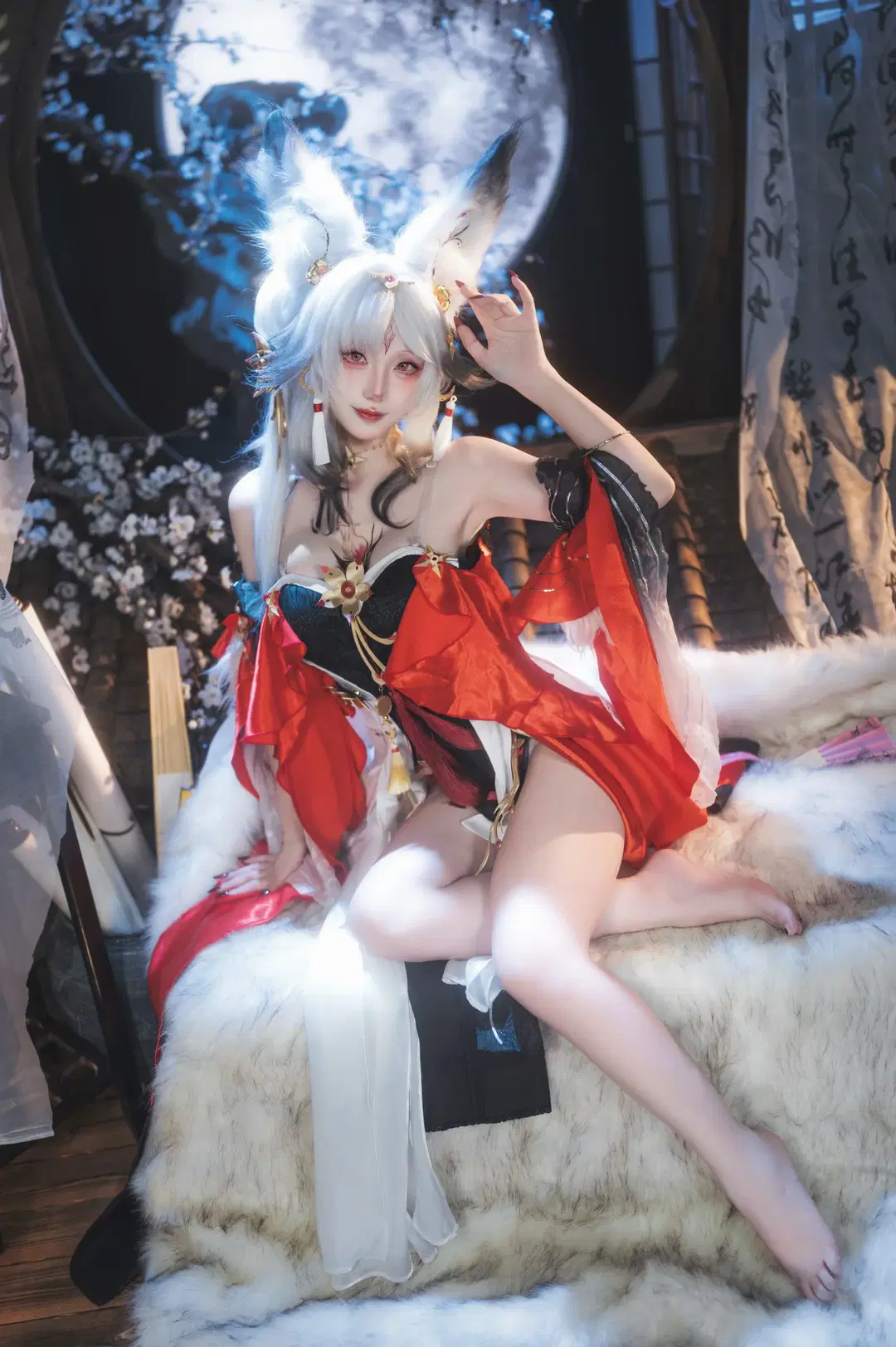 鸣潮, 二次元摄影, 狐耳少女, 白发cos, 心月狐cos