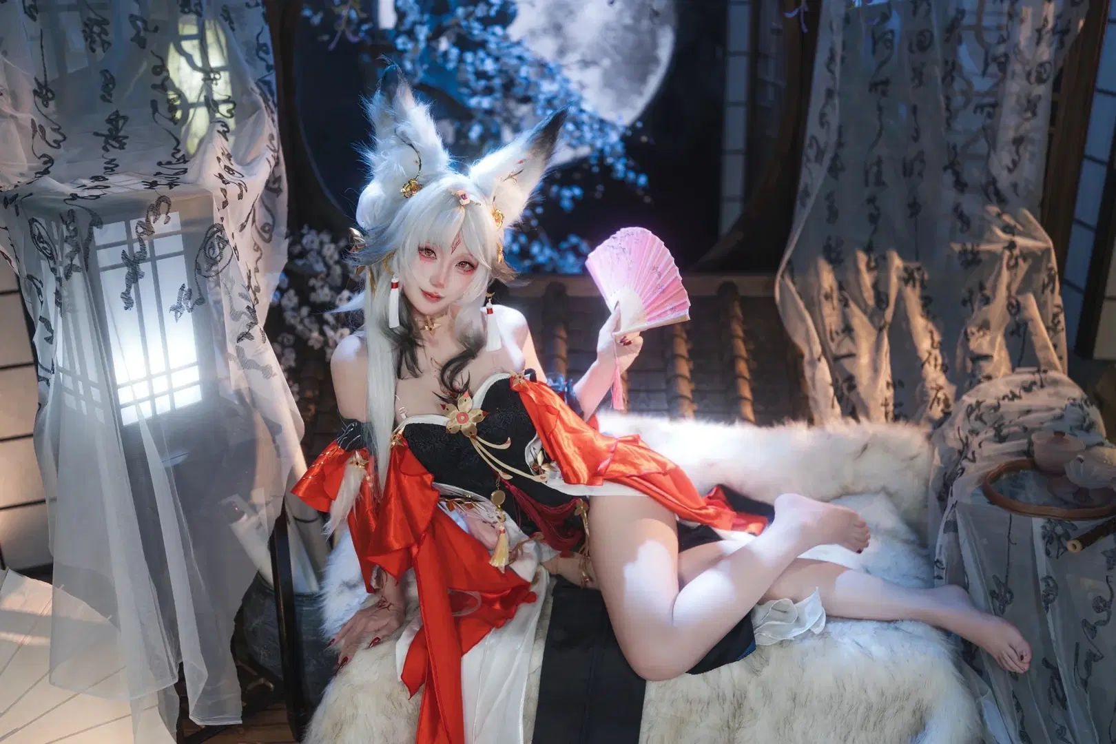 【心月狐cos】鳴潮心月狐，月下紅妝與狐耳白髮的碰撞 - 是夙卿呀 - 第5張