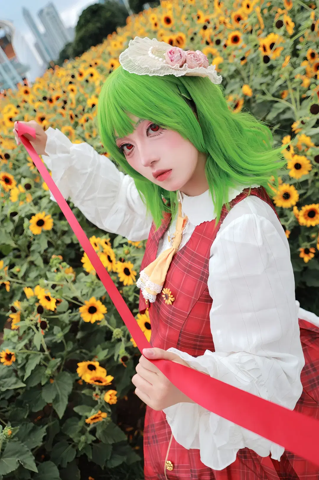 【风见幽香cos】东方Project 四季鲜花之主的向日葵花海正片 - 小菲大人来也 - 第3张