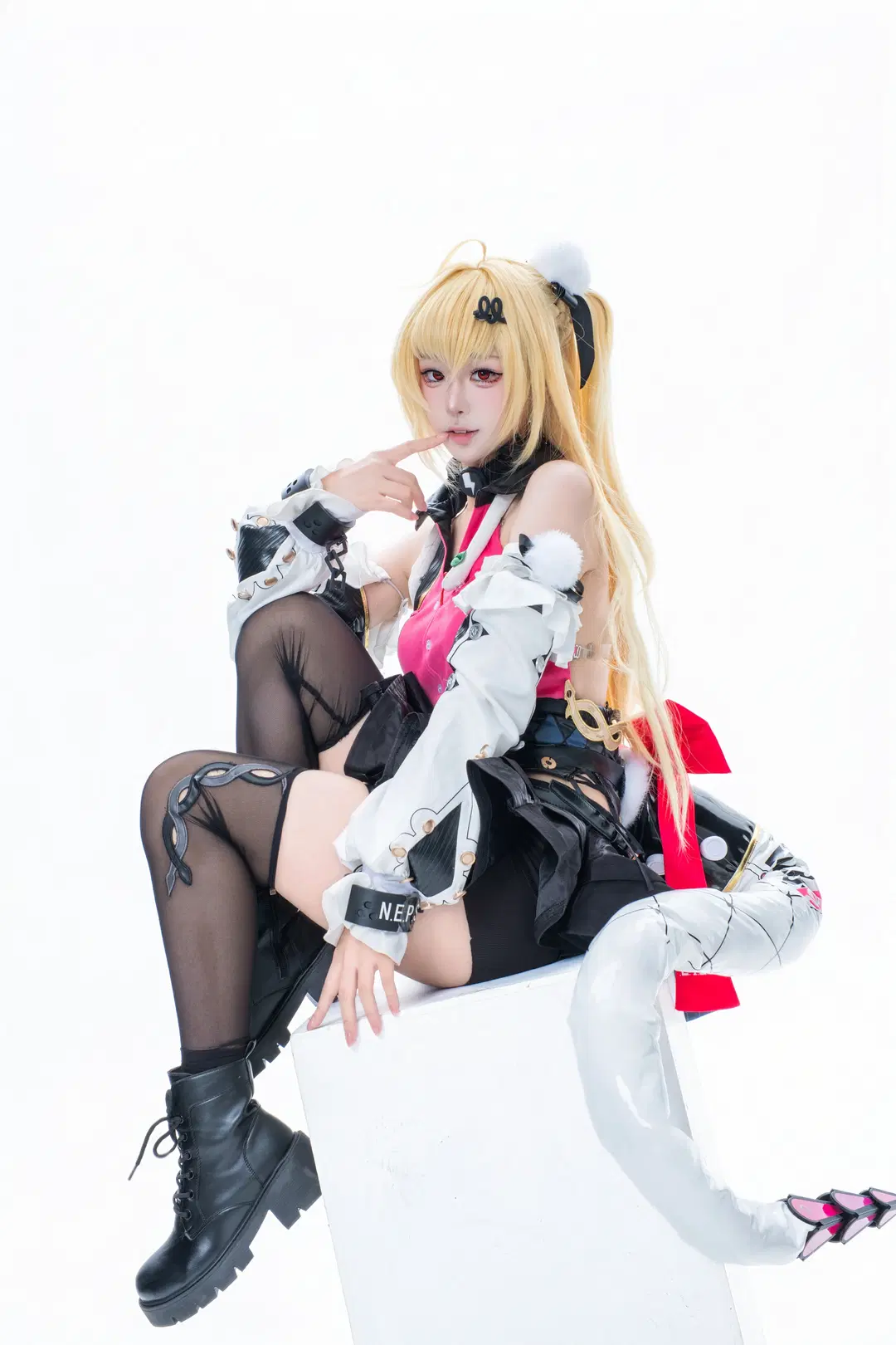 【希希芙cos】绝区零粉黑机能风正片 - 涴辰辰辰辰 - 第10张
