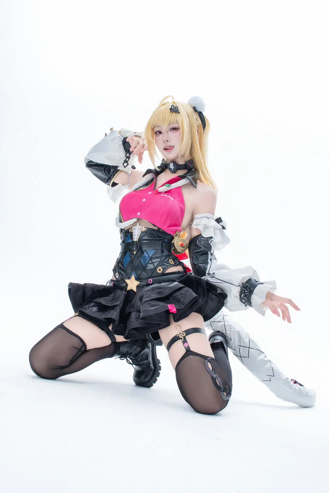 【希希芙cos】绝区零粉黑机能风正片 - 涴辰辰辰辰 - 第2张