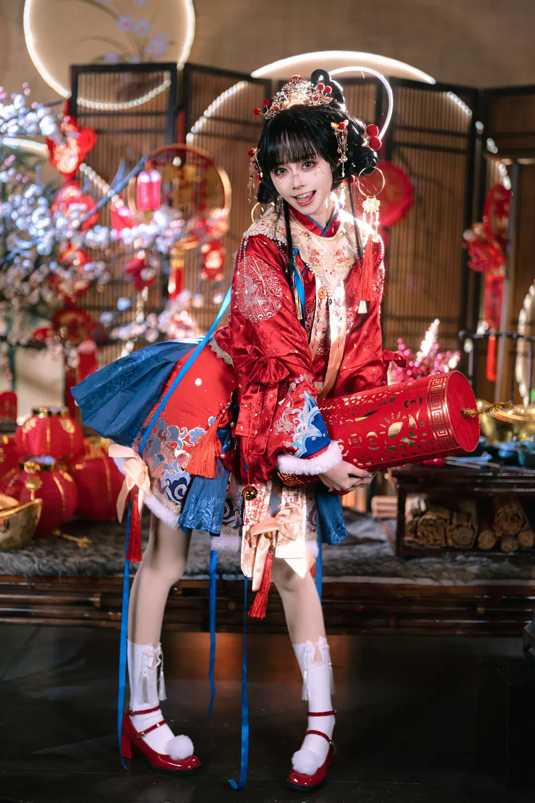Red and blue color-blocked Lolita little New Year God of Wealth: Celebrating the New Year with Intangible Cultural Heritage atmosphere by 夏尔 - Image 9