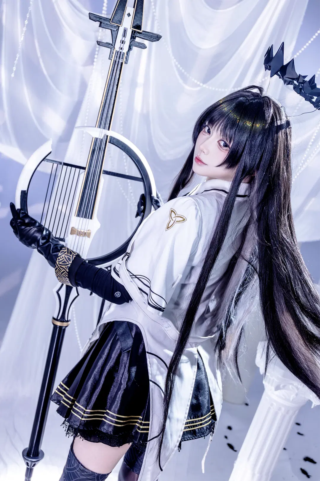【アルトリア コスプレ】アークナイツ 白ホリ撮影のセット、クールで神秘的な雰囲気を完全再現 - 哼哼_H3NG - 2枚目