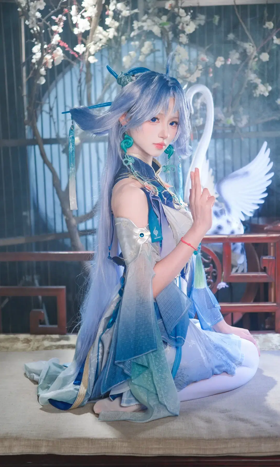 【清宵コスプレ】『鳴潮』師尊の蒼白国風スタイル撮影記録：清廉なる剣影の記憶 - Cryengine15 - 6枚目