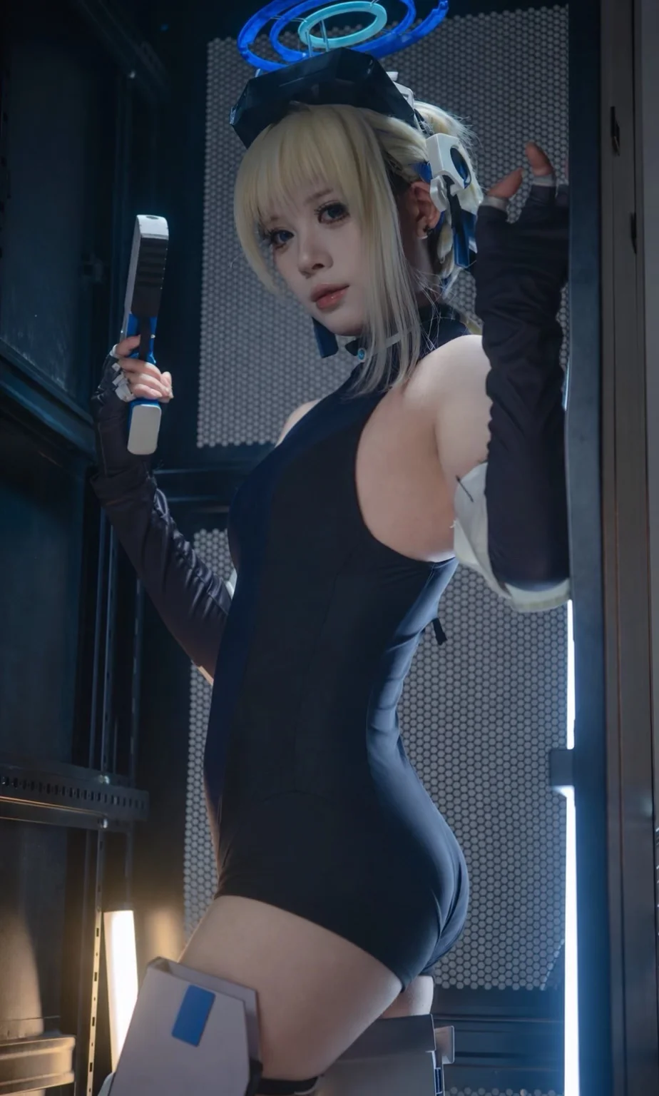 【飞鸟马时cos】蔚蓝档案战术少女的冷光机甲记录 - Cryengine15 - 第2张