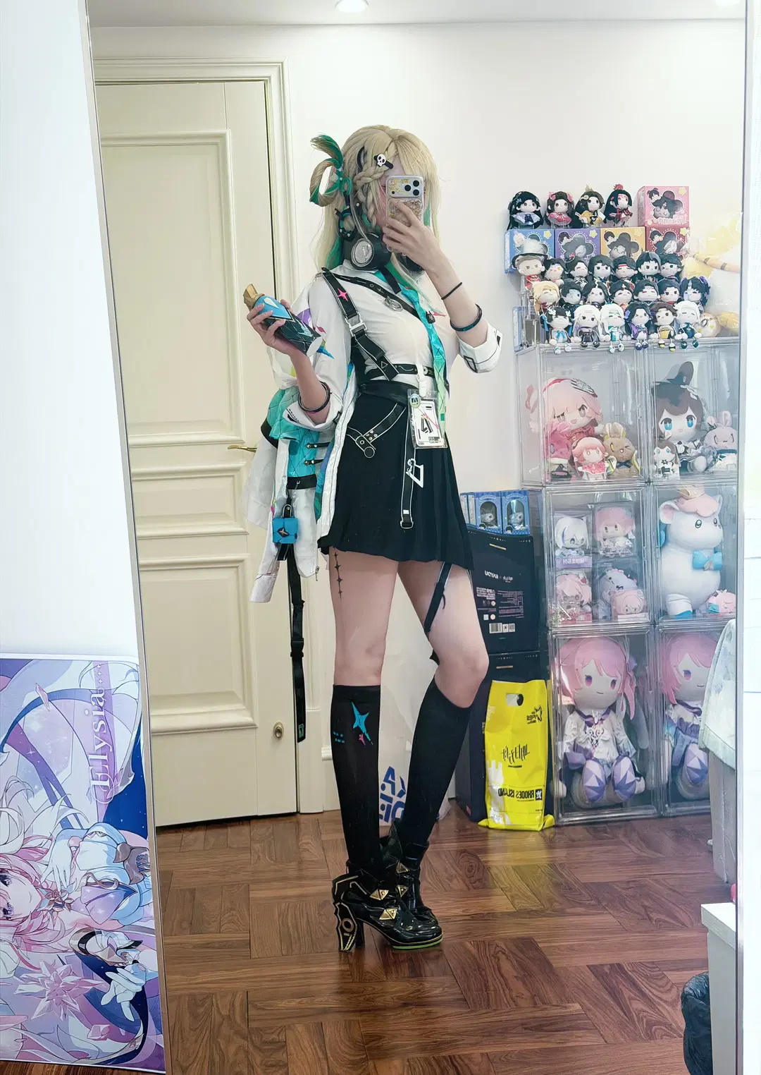 [Lynae cosplay] Wuthering Waves Lynae Convention Photos: An Emergency Fix for Forgotten Tacet Marks by 心上秋 - Image 3