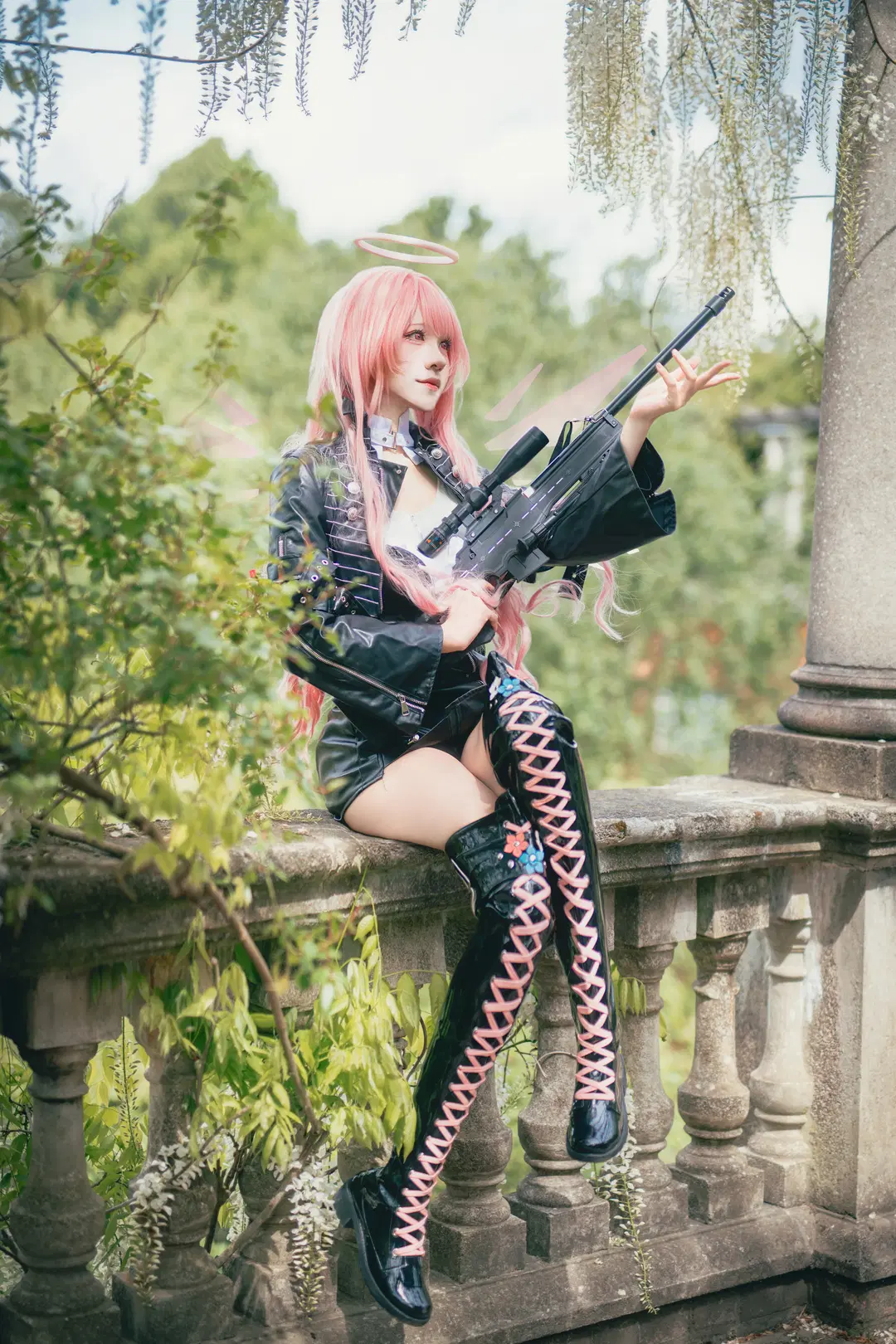 Anime cosplay, Arknights, Lemuen cosplay, Leather jacket outfit, Over-the-knee boots