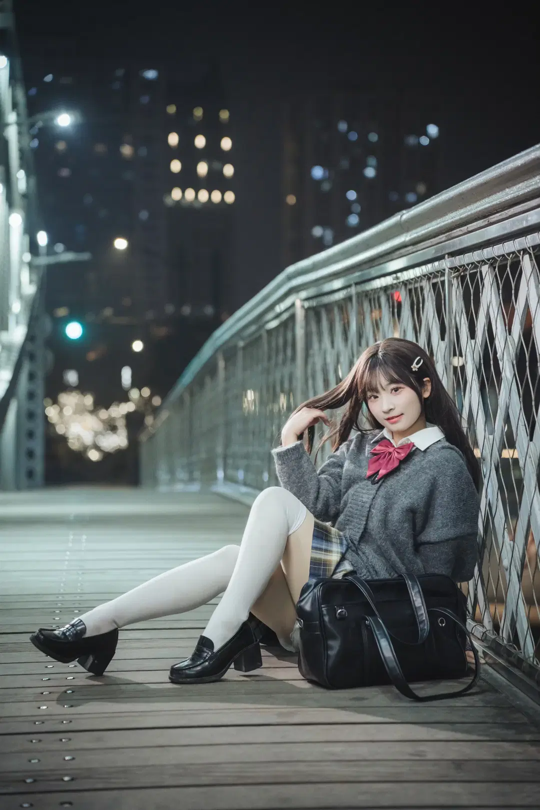 深夜橋邊的JK制服夜景人像 - 吶魄罗 - 第3張