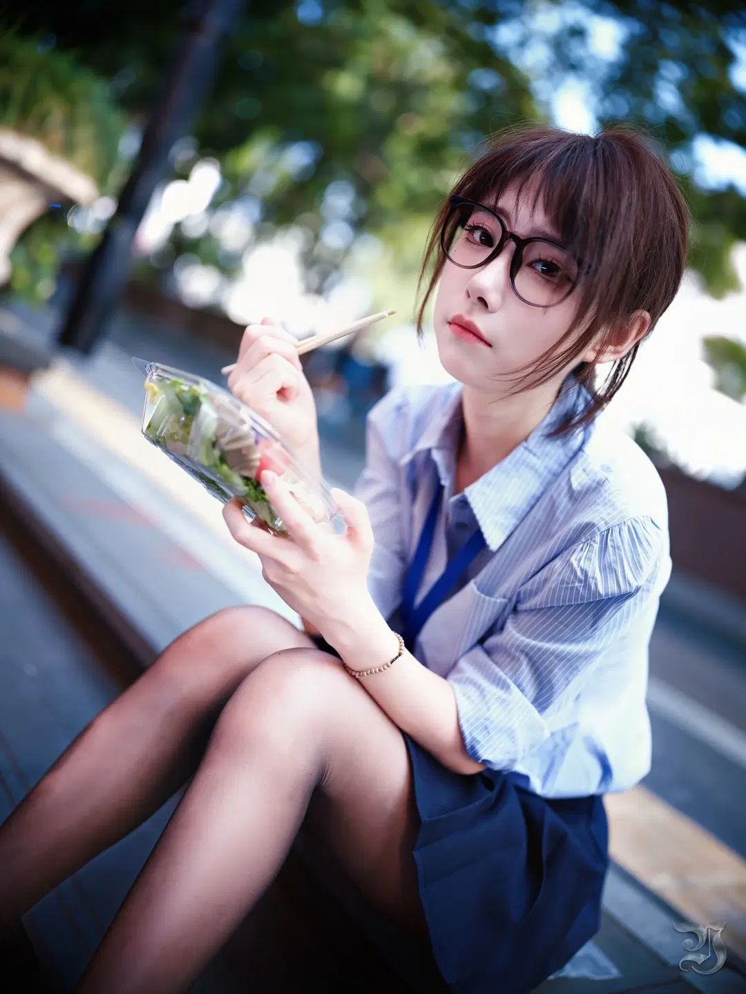 人像摄影, 黑丝, 眼镜娘, 职场写真, 打工人日常